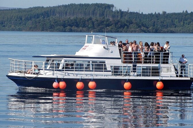 Lake cruise on Lough Corrib to Inchagoill Island & Cong village from Oughterard. - The Cong walk: 1 km is short, but it changes the mood