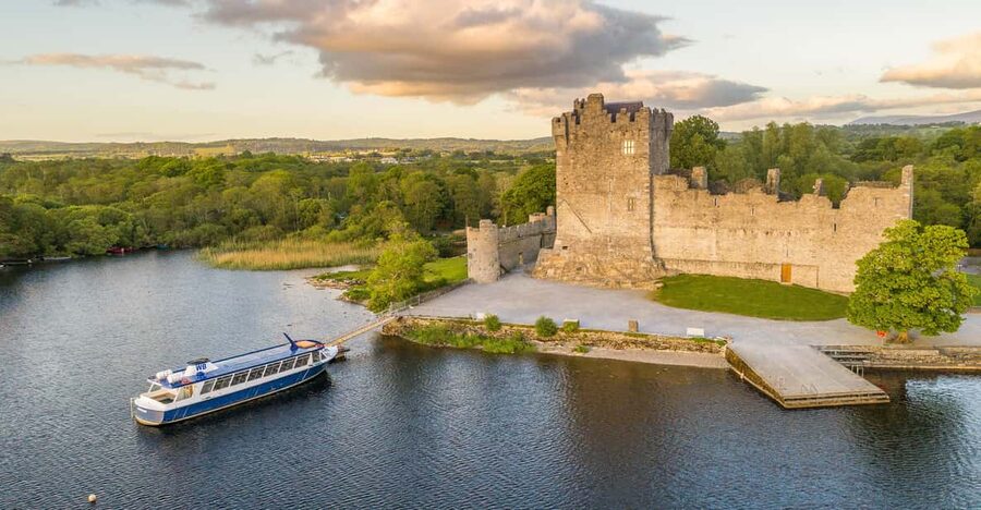 Lakes of Killarney: Boat Cruise - Heated glass, real views: why this cruise works in any weather
