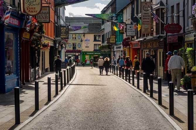 Limerick City: Private transfer to & from Dublin | Premium Cars - The Road Time Reality: Planning for a 2 to 3 Hour Ride