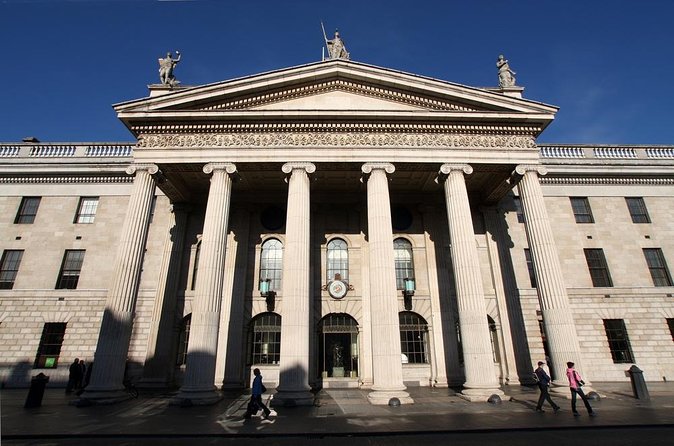 Macabre, Ghostly & Bloody Walking Tour - Key things you’ll like about this tour
