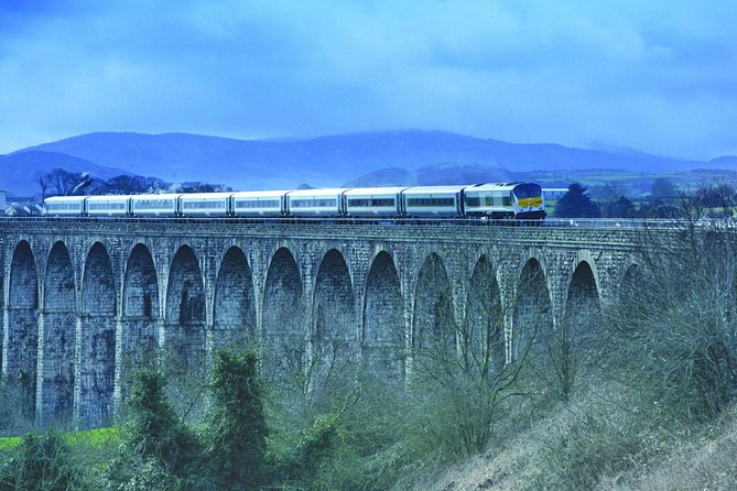 Northern Ireland Including Giant's Causeway Rail Tour from Dublin - The 6:30 AM check-in reality at Dublin Connolly