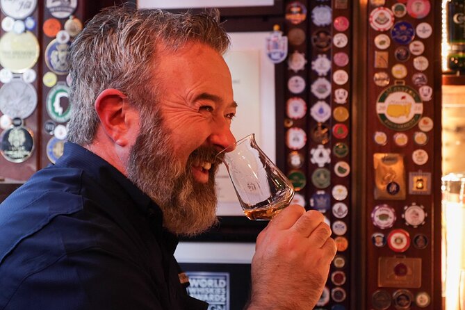 Premium Irish Whiskey Tasting Hosted by Local Dublin Expert - Irish pub culture and history, why the setting is part of the lesson
