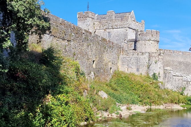 Private Chauffeur Service, Cork city to Shannon Airport - Getting dropped at Shannon Airport without guesswork