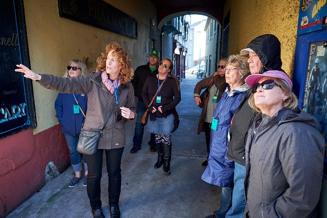 Private Ennis Essential History Tour with Dr Jane O'Brien - Meeting at Ennis Tourist Information Centre and starting on foot
