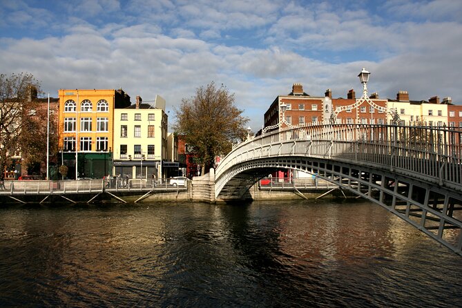 Private Guided Tour of Dublin in French - Starting at The Spire on OConnell Street Upper, then seeing Dublin in the right order