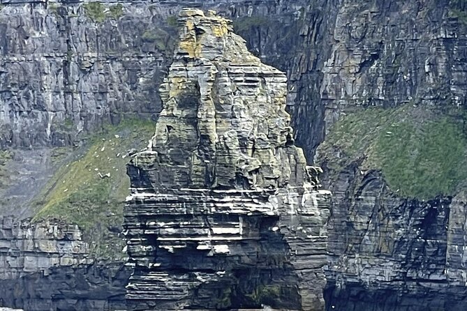 Private Luxury VIP Chauffeured Cliffs of Moher Tour from Dublin - Price and value: what you’re really paying for up to 5