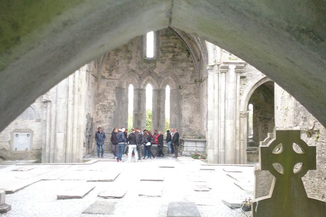 Private tour to the Cliffs of Moher guided in Spanish - How the full day from Dublin really feels in practice