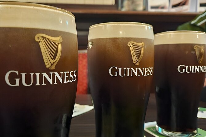Pub Crawl Walking Tour Through the Heart of Irelands Capital - The 3:00 pm start, the walk, and the small-group feel
