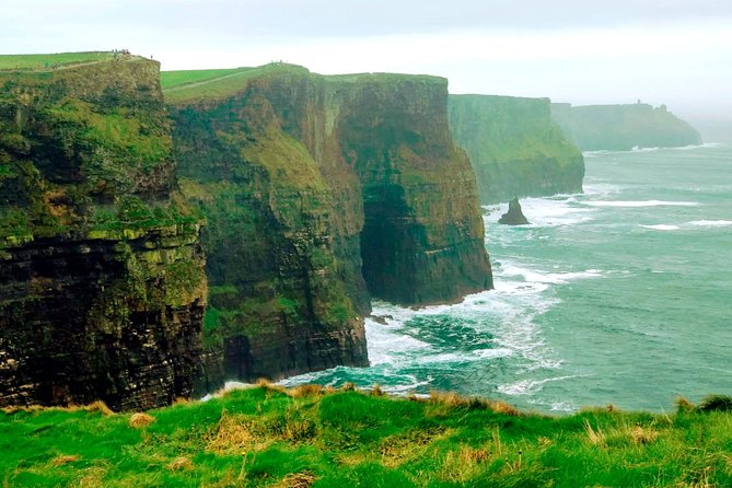 Scogliere di moher e Galway in italiano - Dunguaire Castle: fermata breve, ma utile per orientarti nel West