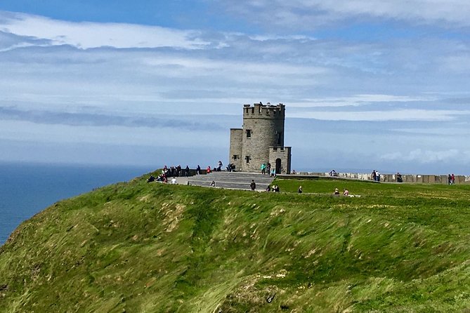 Scogliere di moher e Galway in italiano - Scogliere di Moher, fino a 2 ore sul sentiero con ingresso incluso