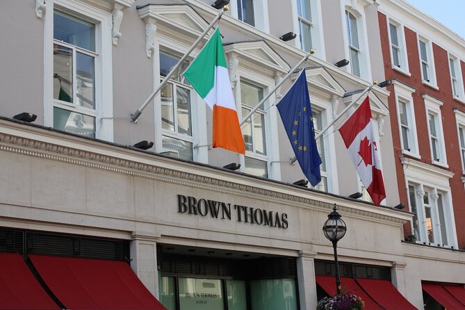 Self-Guided Scavenger Hunt: Dublin Adventure - Entering Dublin from OConnell Street, not a tour bus