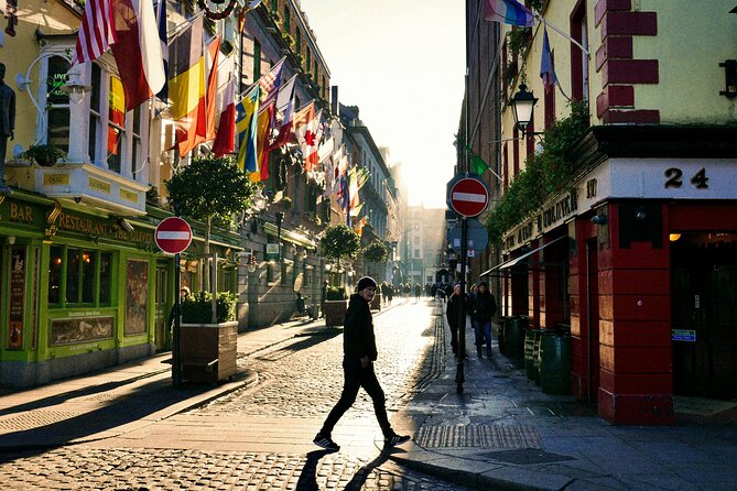 Self-Guided Scavenger Hunt: Dublin Adventure - Planning your 2 hours: walking pace, shoes, and weather