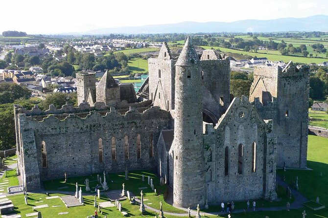 Semi Private tour Rock of Cashel - Cahir castle & Kilkenny - Key things that make this tour work