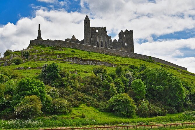 Semi Private tour Rock of Cashel - Cahir castle & Kilkenny - Dunmore East travel legs, what to do with the long drive