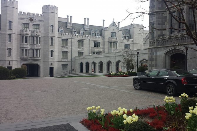 Shannon Airport to Killarney , Private Chauffeur Service - Shannon Airport to Killarney pickup at the gates, not the parking lot