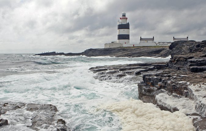 Skip the Line: Hook Lighthouse Entrance Ticket and Guided Tour - Hook Lighthouse: Why This 45 Minutes Feels Like More
