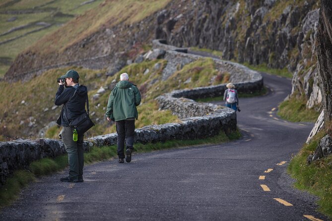 Slea Head Photo & Sightseeing Tour - Stop 4: Dun Chaoin Pier and the cliff path to the old departure point