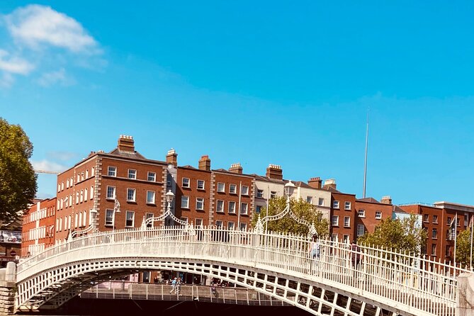 Small Group-Dublin Walking Tours - Trinity College Dublin Courtyard Views: University Legends and Parliament House Angles