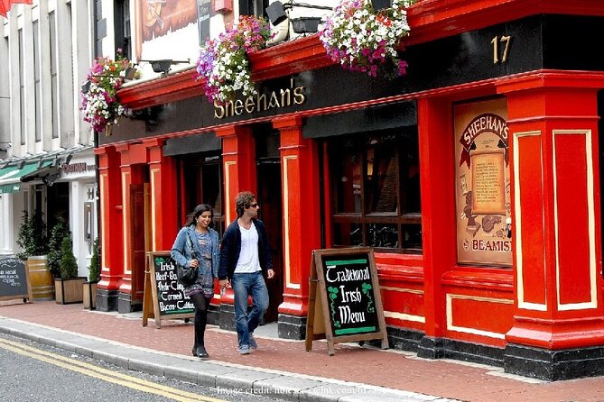 The True Dublin Experience: Private Irish Pub Culture Tour - What You Really Get: Drinks, Photos, and a Guide Who Talks