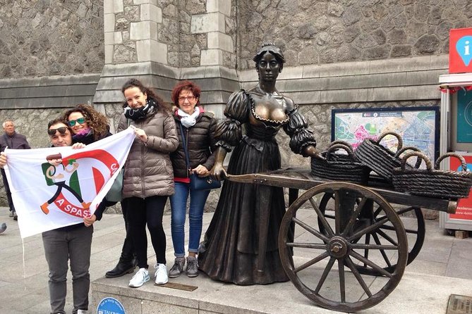 Tour a piedi di Dublino in Italiano - Temple Bar: the fun zone, and how to use it smartly