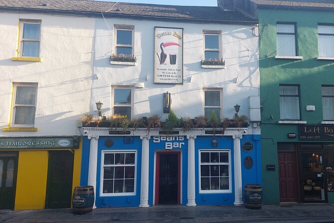 Tullamore Distillery, Athlone and Clonmacnoise from Galway - Sean’s Bar, 900 AD, and Why the Oldest Pub Stop Is More Than a Sticker