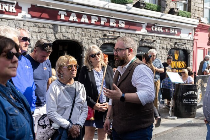 Walking and Tasting Tour of Galway City - Quick Landmarks That Add a Punch: Statues and Lynch’s Castle