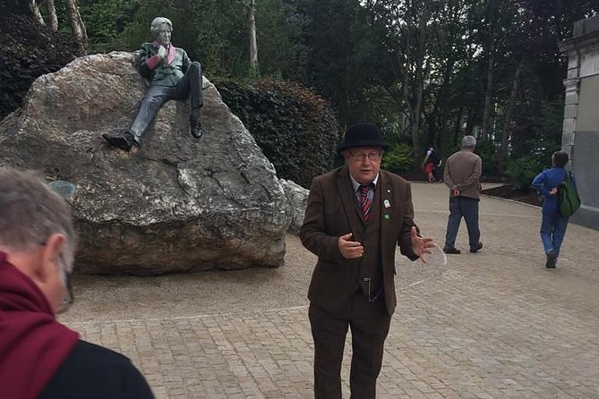 Walking tour in Merrion Square Park - Dublin Rogues Tour - Key things to know before you go